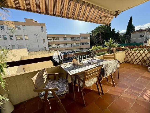 VAL FLEURI: APPARTEMENT 3PIÈCES TRAVERSANT AU CALME TERRASSE