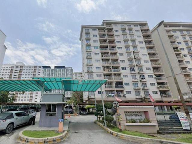 Cahaya Permai Apartment Seri kembangan 868sf 3R2B Good condition