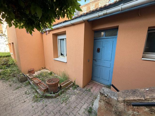 Cahors centre, immeuble comprenant deux appartements