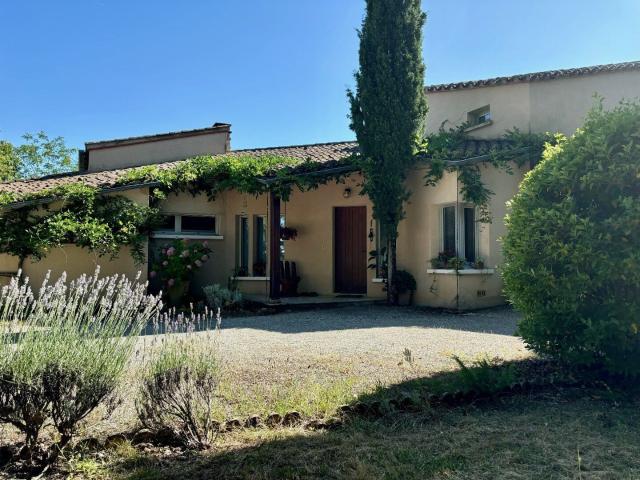 Cahors Hauteurs Au calme 157m² Cahors