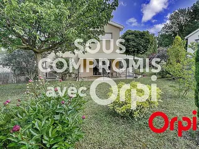 Cailloux sur Fontaines 69270 Achat / Vente maison 5 pièces t5 jardin terrasse