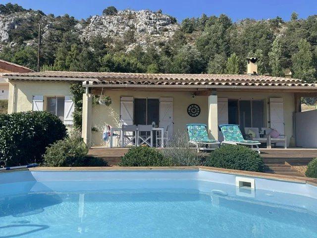 Caille maison avec vue panoramique sur la campagne 79m² Caille