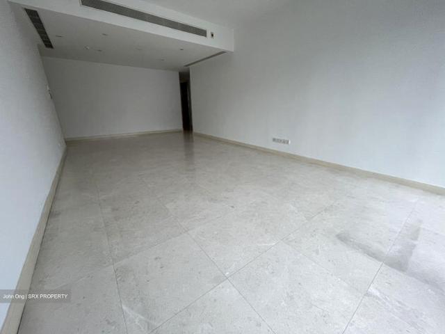 Cairnhill Crest D9, Condominium
