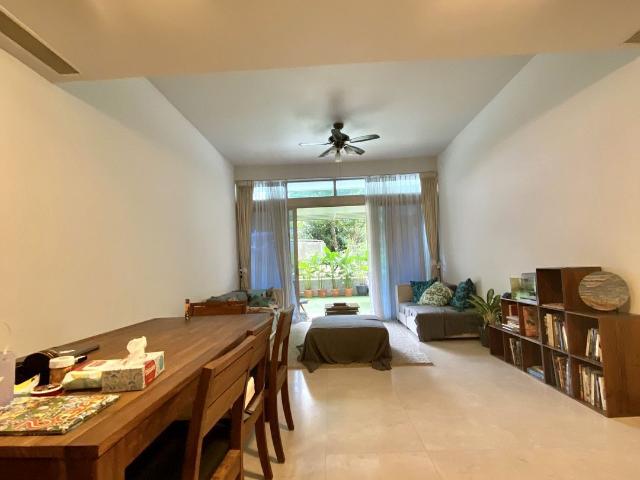 Cairnhill Crest D9, Condominium