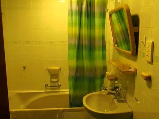 Cairnhill Plaza D9, Apartment