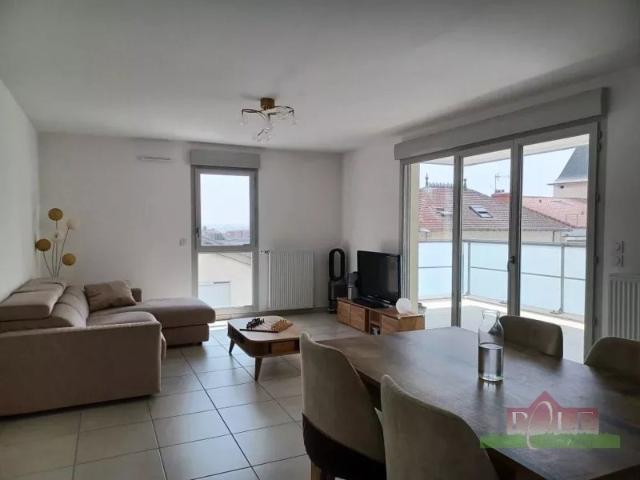 CALUIRE ET CUIRE Appartement T3 2024 de 73,56 m² avec garage