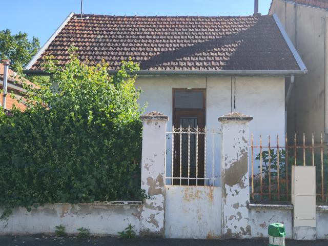 CALUIRE FOND ROSE Maison à rénover sur 478 m2
