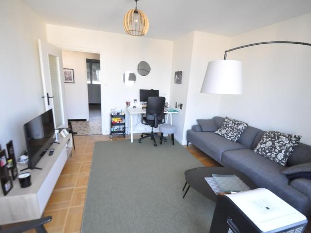 CALUIRE / VOIE VERTE T3 MEUBLE DE 59,46 M² AVEC BALCON ET PARKING