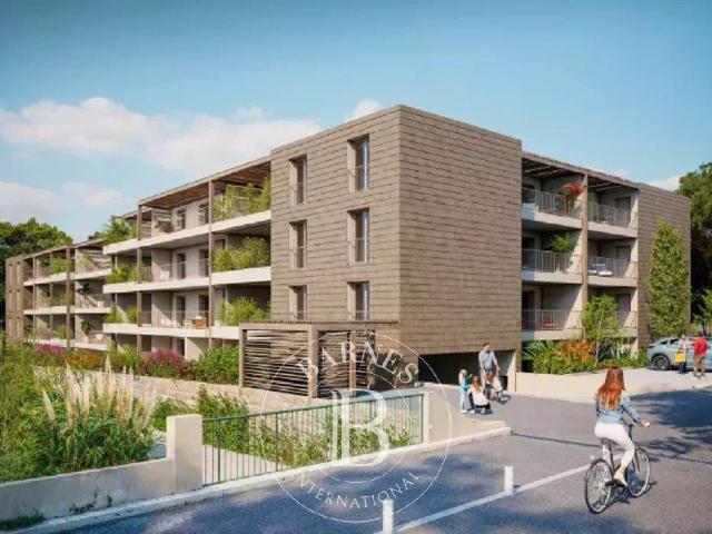Calvi, programme neuf, appartement T3 terrasse, proche plage. 65m² Calvi