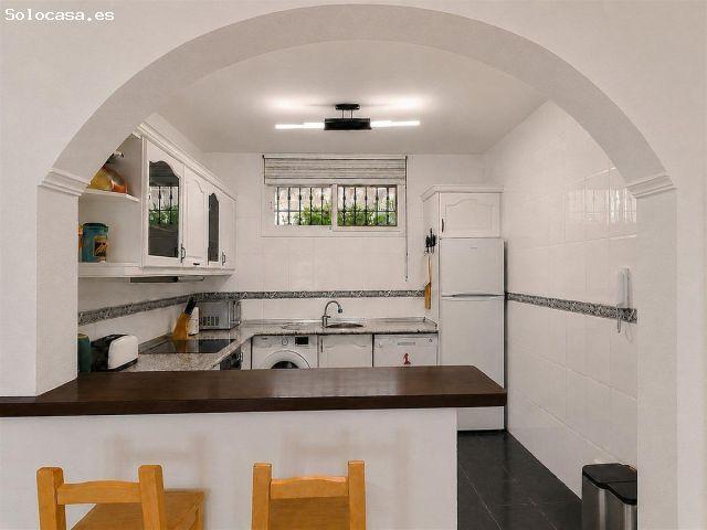 Calahonda Piso 2 Dormitorios, Parking, Terraza, Piscina, Trastero