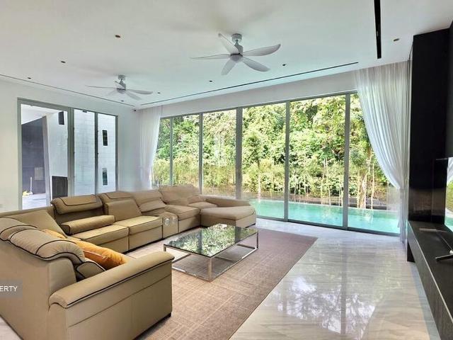 Caldecott Hill Estate D11, Detached