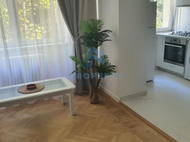 Calea Victoriei | 3 camere| Boiler| Metrou | Openspace | Ac |