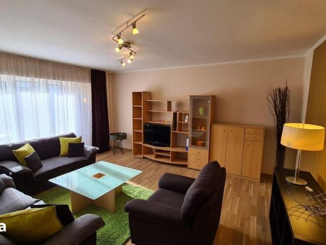 Calea Calarasilor:Apartament 2 camere,la cateva minute de Piata Unirii