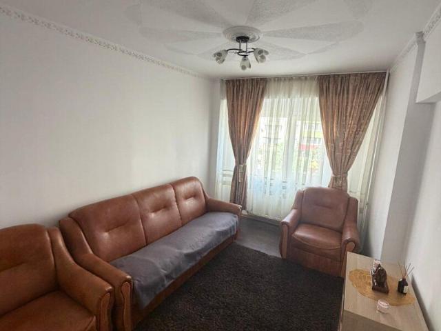 Calea Ferentari nr 20, bloc 126, sc 3, et 3, ap 81