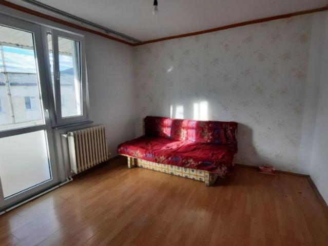Calea Romanului apartament 52 mp, 2 camere, decomandat, de inchiriat, Aurorei, Cod 162399