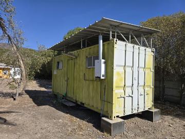 Calera de tango: propiedad 5.000 m2, con patio asfaltado, 300 m2 ofic. Y casa cuidador | espacios por clf 100.00 en Calera de Tango