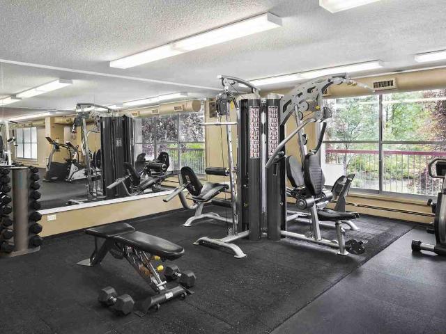 Calgary Place Apartments 2 Bedroom Apartment for Rent at 609 8 St Sw, Calgary, AB T2P 2A6 Downtown Calgary