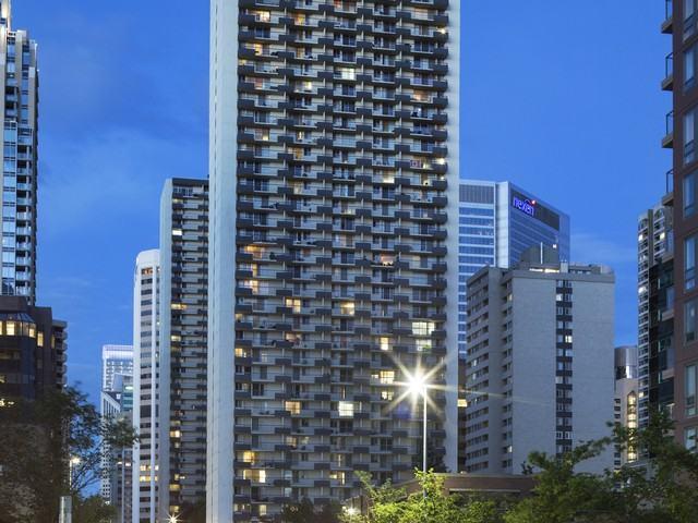 Calgary Place Apartments 2 Bedroom Apartment for Rent at 609 8 St Sw, Calgary, AB T2P 2A6 Downtown Calgary