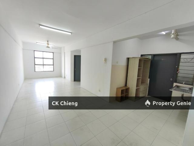 Calisa Residence Rent, 3 Rooms Basic unit, Taman Mas Puchong