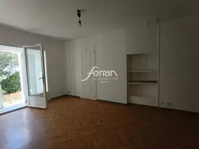 Callas 83830 Location appartement 2 pièces t2