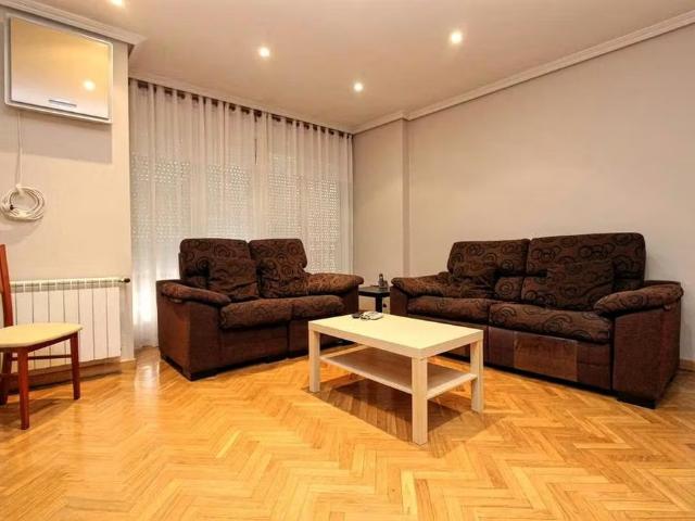 Calle Violeta Parra, Getafe, Community of Madrid 28903