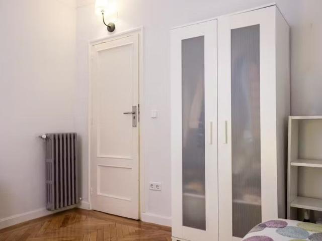 Calle Acuerdo, Madrid, Community of Madrid 28015