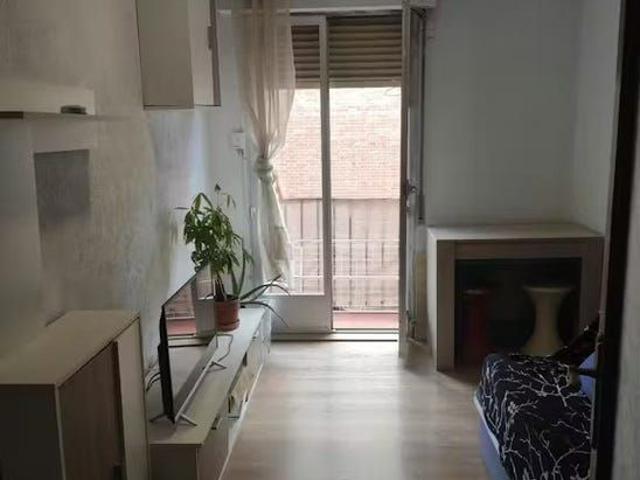 Calle Castro de Oro, Madrid, Community of Madrid 28019