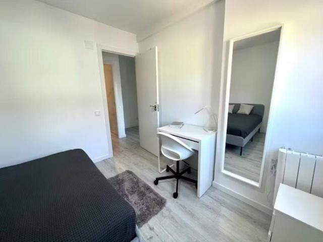 Calle Cataluña, Getafe, Community of Madrid 28903