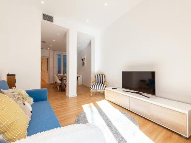 Calle de Toledo, Madrid, Community of Madrid 28005