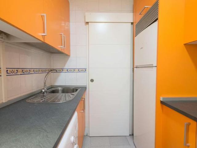 Calle de Toledo, Madrid, Community of Madrid 28005