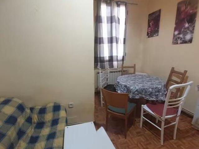 Calle de Tortosa, Madrid, Community of Madrid 28045