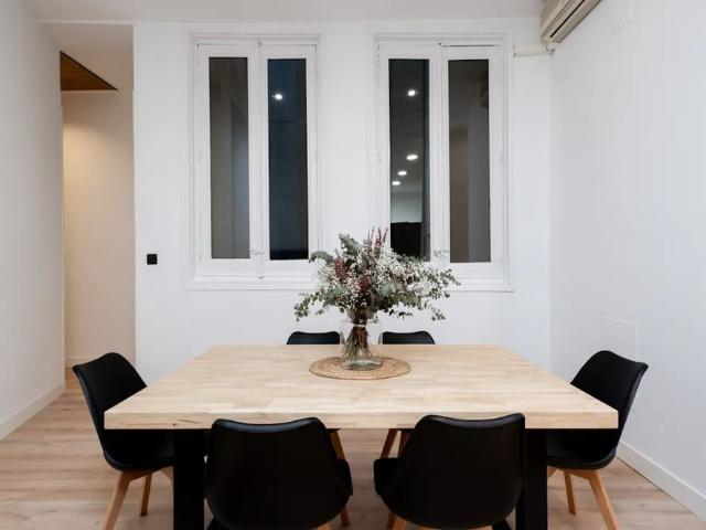 Calle de Valverde, Madrid, Community of Madrid 28004