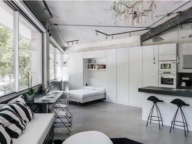 Calle de Vallandes, Madrid, Community of Madrid 28026
