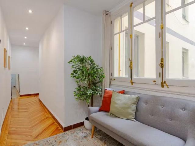 Calle de Vallehermoso, Madrid, Community of Madrid 28015