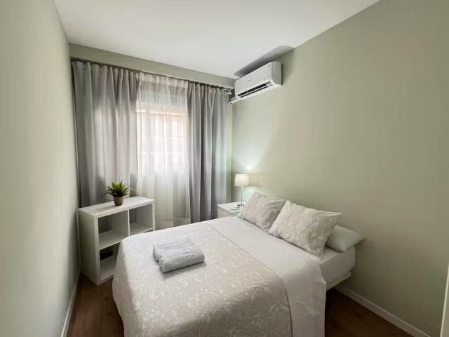 Calle de Vallehermoso, Madrid, Community of Madrid 28015