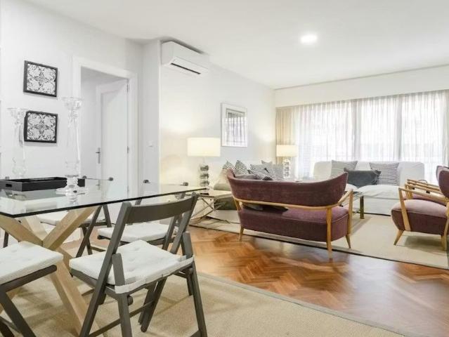 Calle de Vallehermoso, Madrid, Community of Madrid 28015