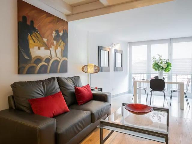 Calle de Valliciergo, Madrid, Community of Madrid 28005