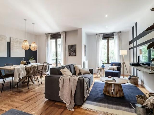 Calle de Viriato, Madrid, Community of Madrid 28010