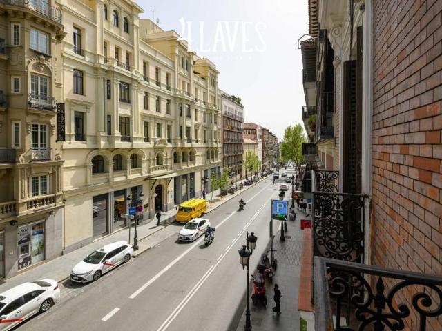 Calle de Atocha, Madrid, Community of Madrid 28012