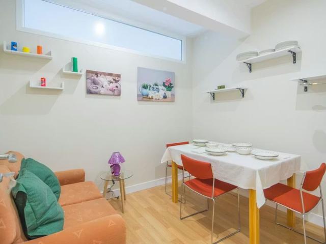 Calle de Atocha, Madrid, Community of Madrid 28012