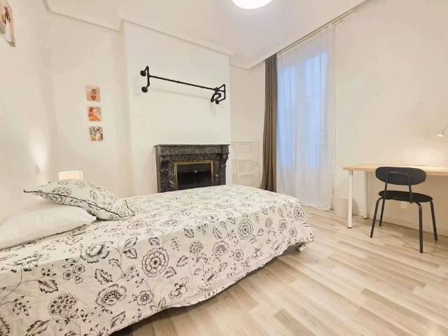 Calle de Atocha, Madrid, Community of Madrid 28012