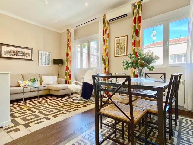 Calle de Blasco de Garay, Madrid, Community of Madrid 28015