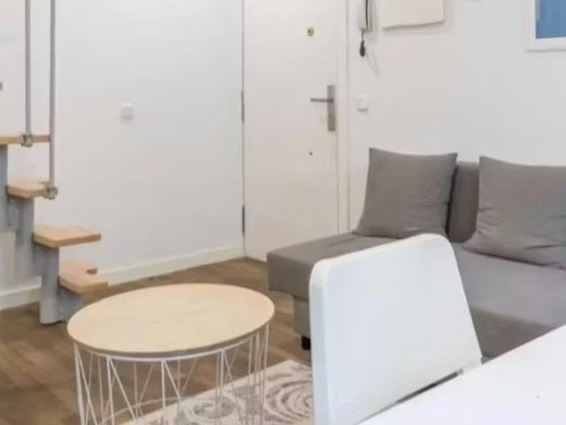 Calle de Blasco de Garay, Madrid, Community of Madrid 28015