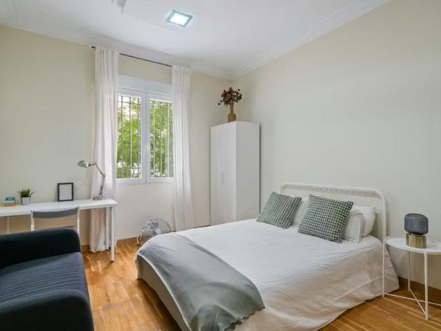 Calle de Cartagena, Madrid, Community of Madrid 28028