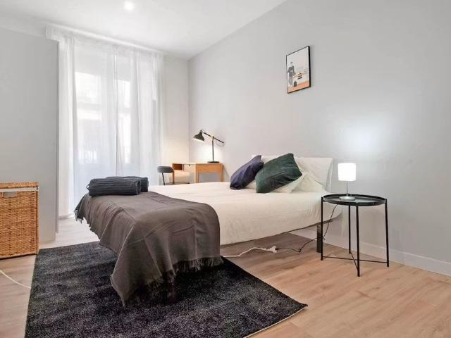 Calle de Carranza, Madrid, Community of Madrid 28004