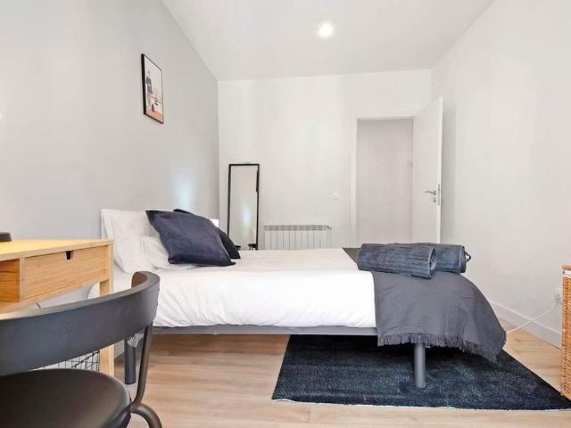 Calle de Carranza, Madrid, Community of Madrid 28004