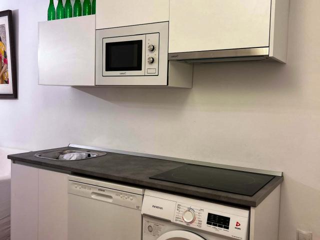 Calle de Cavanilles 23, room 3