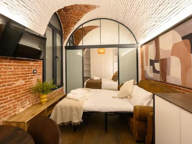 Calle de Don Felipe, Madrid, Community of Madrid 28004