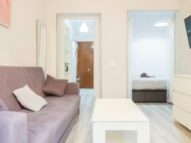 Calle de Embajadores, Madrid, Community of Madrid 28012