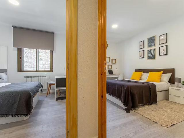 Calle de Francisco Silvela, Madrid, Community of Madrid 28028